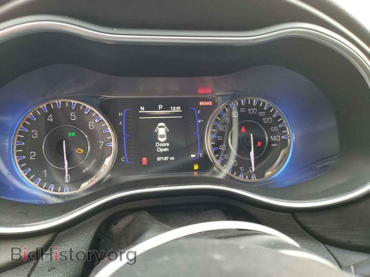 2015 CHRYSLER 200 - VIN: 1C3CCCAB3FN756413 - Фото 9