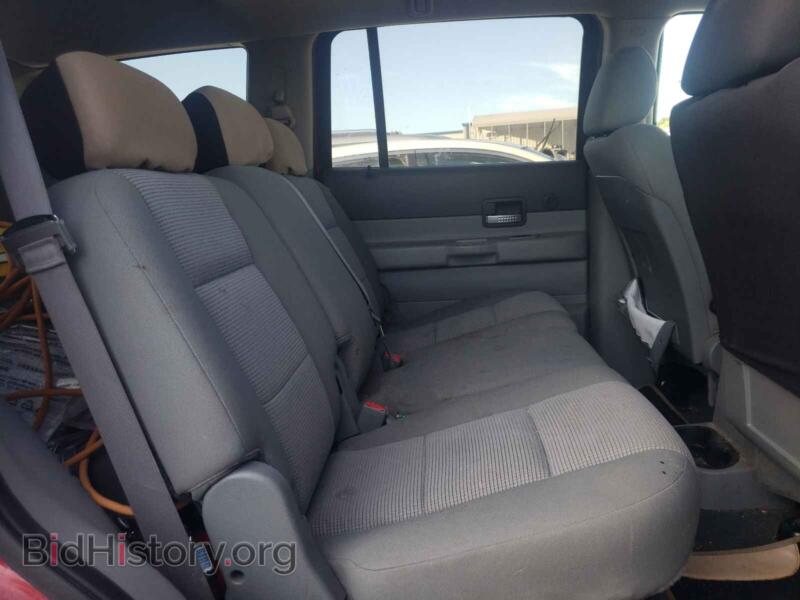2007 Dodge DURANGO (VIN 1D8HB48247F534153) — photo 6 of 10
