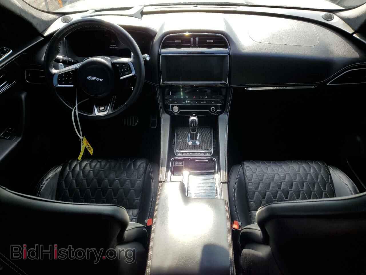 2019 JAGUAR F-PACE - VIN: SADCZ2EE2KA607649 - Фото 8