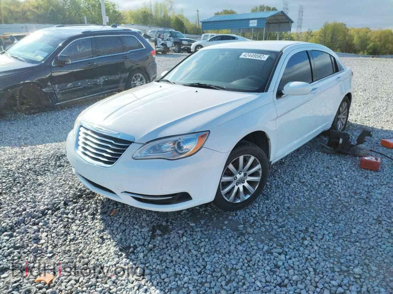 2013 CHRYSLER 200 - VIN: 1C3CCBBB8DN632899 - Фото 2