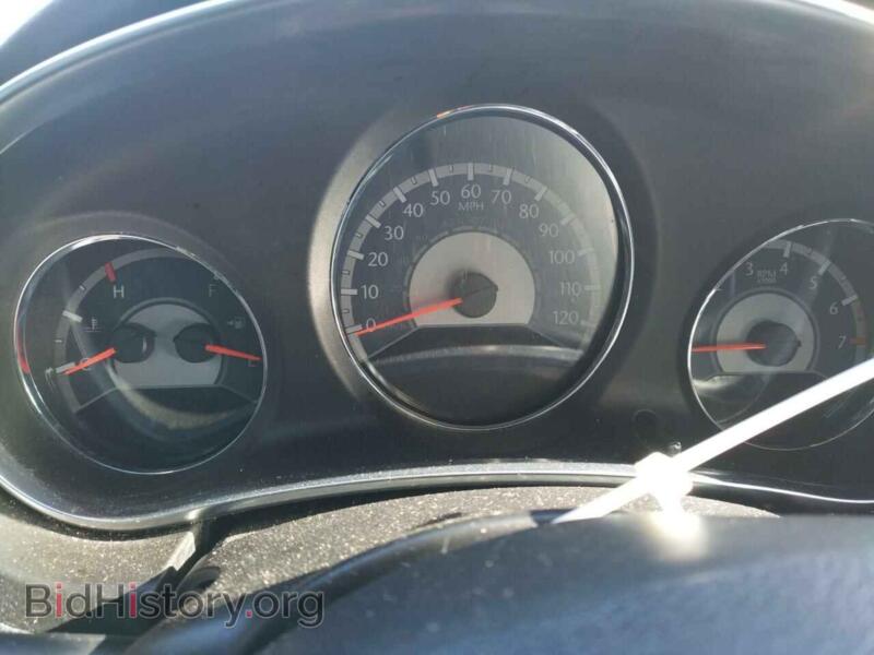 2013 Chrysler 200 (VIN 1C3CCBBB8DN632899) — photo 8 of 10