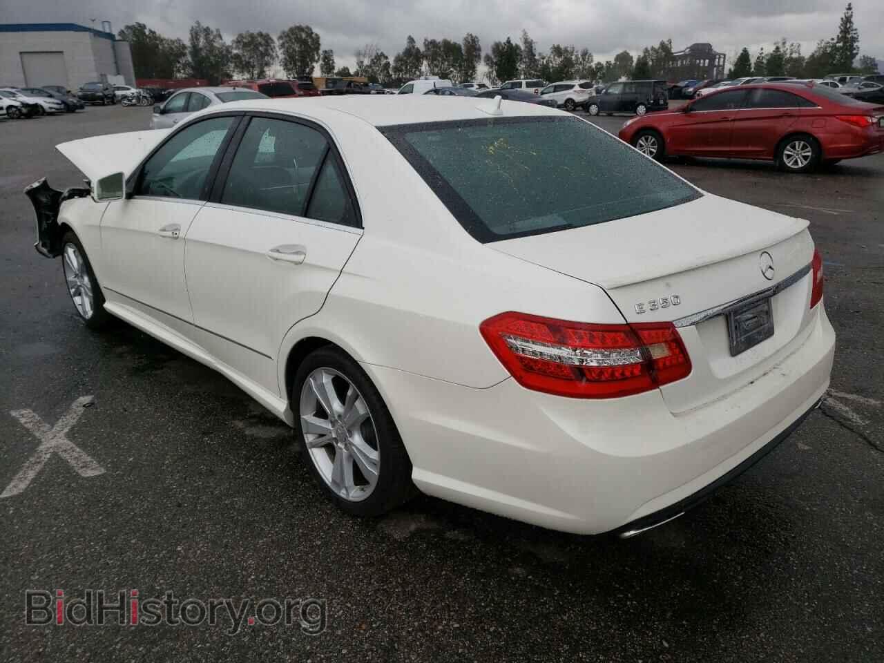 2013 MERCEDES-BENZ E-CLASS - VIN: WDDHF5KB7DA669093 - Фото 2