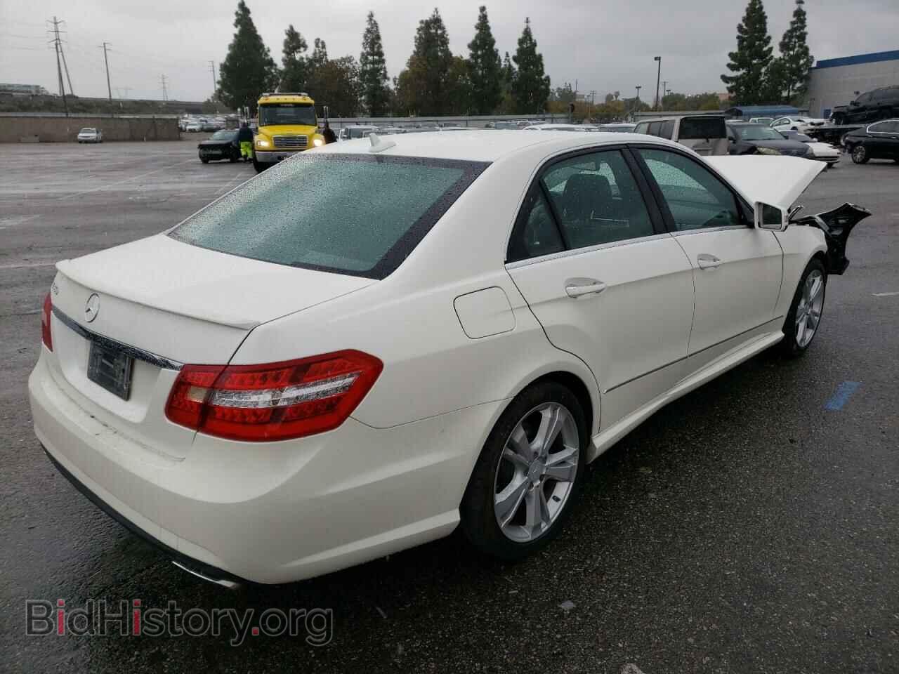 2013 MERCEDES-BENZ E-CLASS - VIN: WDDHF5KB7DA669093 - Фото 3
