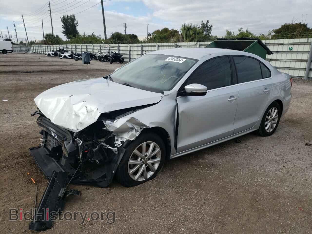 Фотография 3VWD17AJ7EM262677 - VOLKSWAGEN JETTA 2014