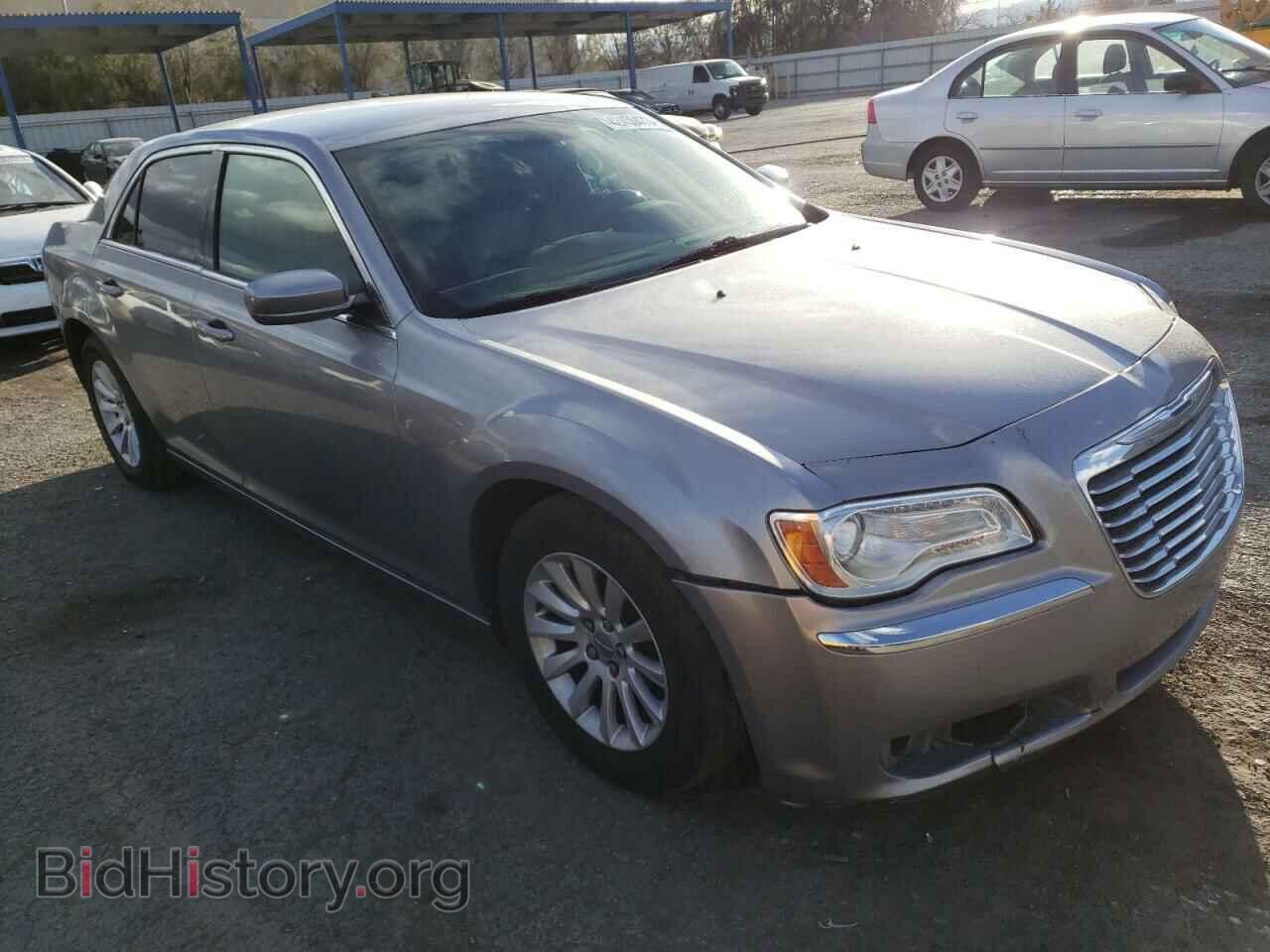 2014 CHRYSLER 300 - VIN: 2C3CCAAG0EH352525 - Фото 4