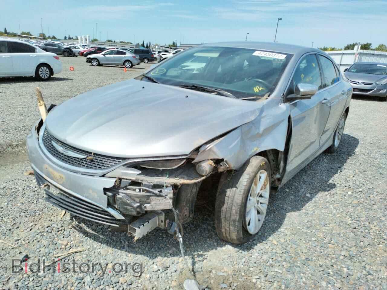 2015 CHRYSLER 200 - VIN: 1C3CCCAB3FN608102 - Photo 2