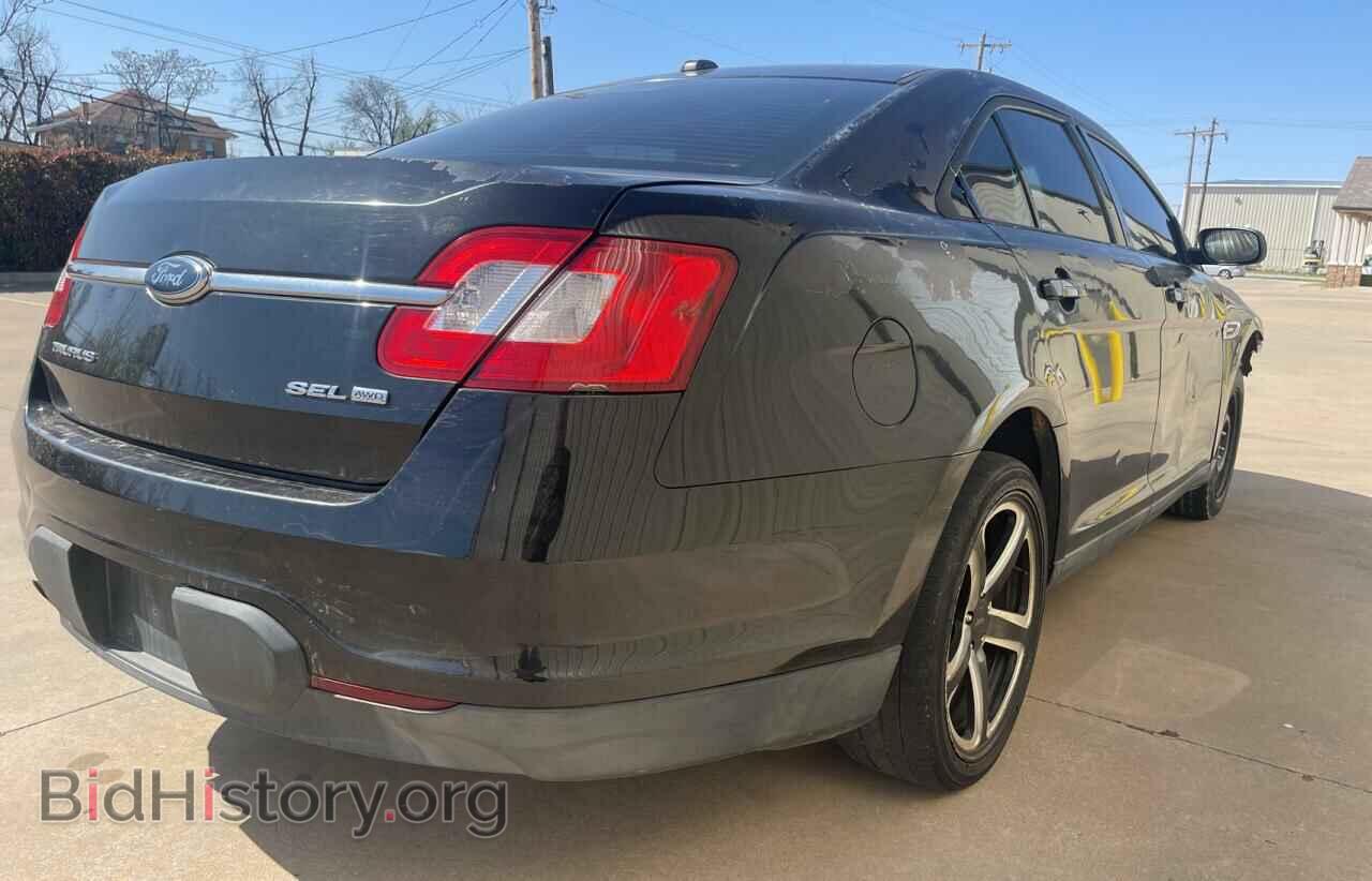 2011 FORD TAURUS - VIN: 1FAHP2HW5BG147689 - Фото 4