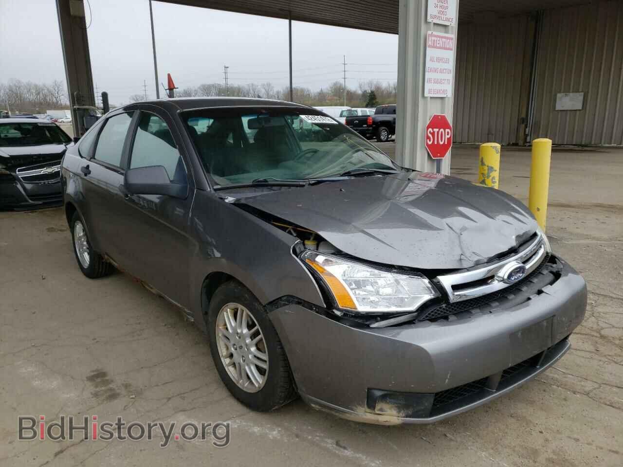Photo 1FAHP3FN9BW201775 - FORD FOCUS 2011