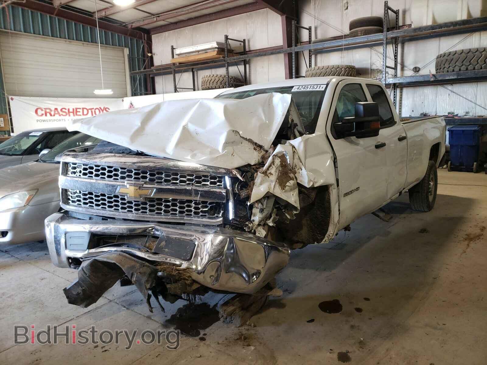 2019 CHEVROLET SILVERADO - VIN: 2GC2KREG5K1136032 - Фото 2