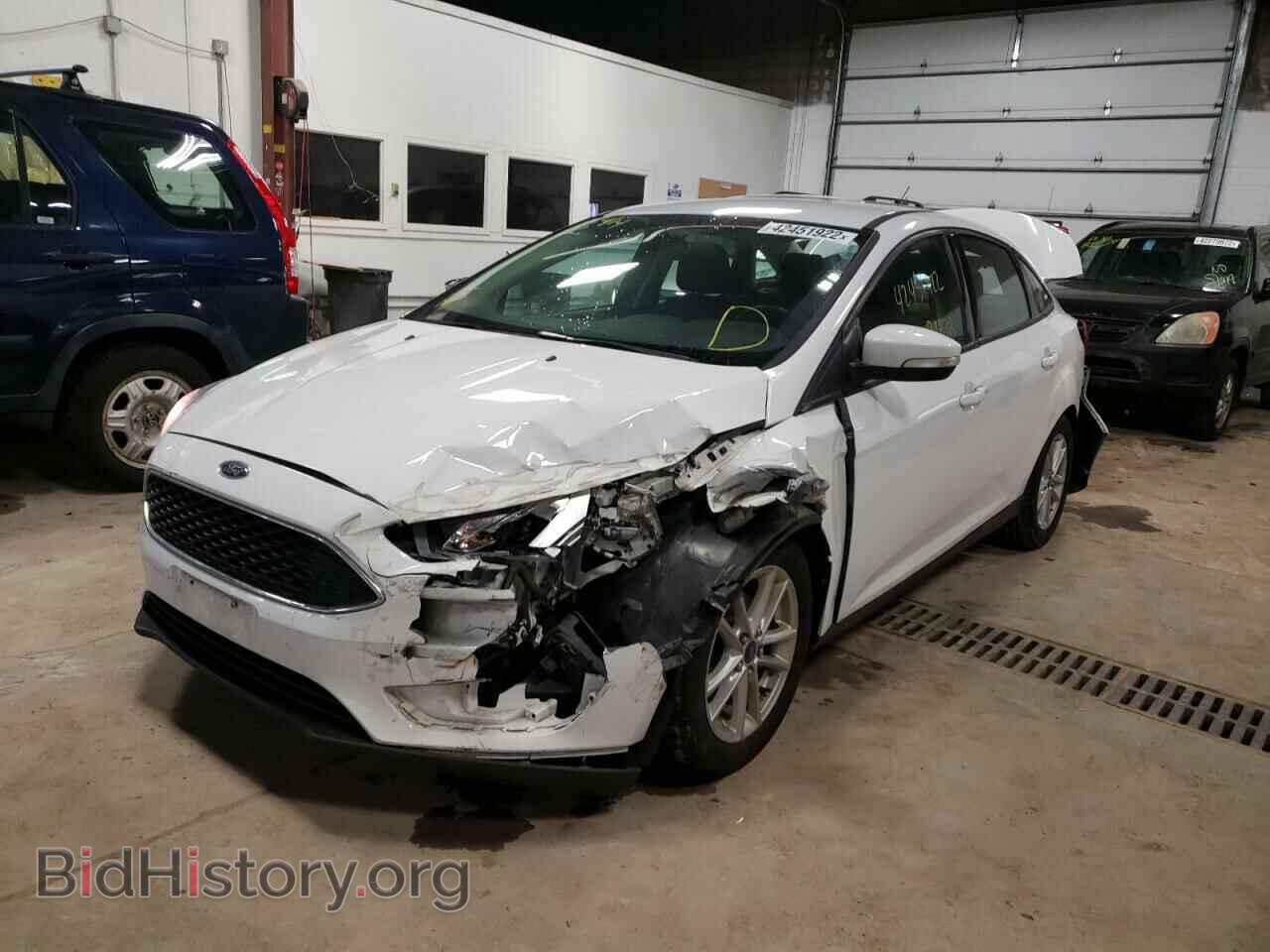 2016 FORD FOCUS - VIN: 1FADP3F21GL227218 - Фото 2