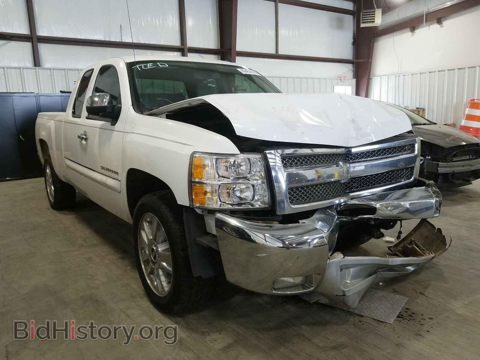 Фотография 1GCRCSE08DZ262014 - CHEVROLET SILVERADO 2013