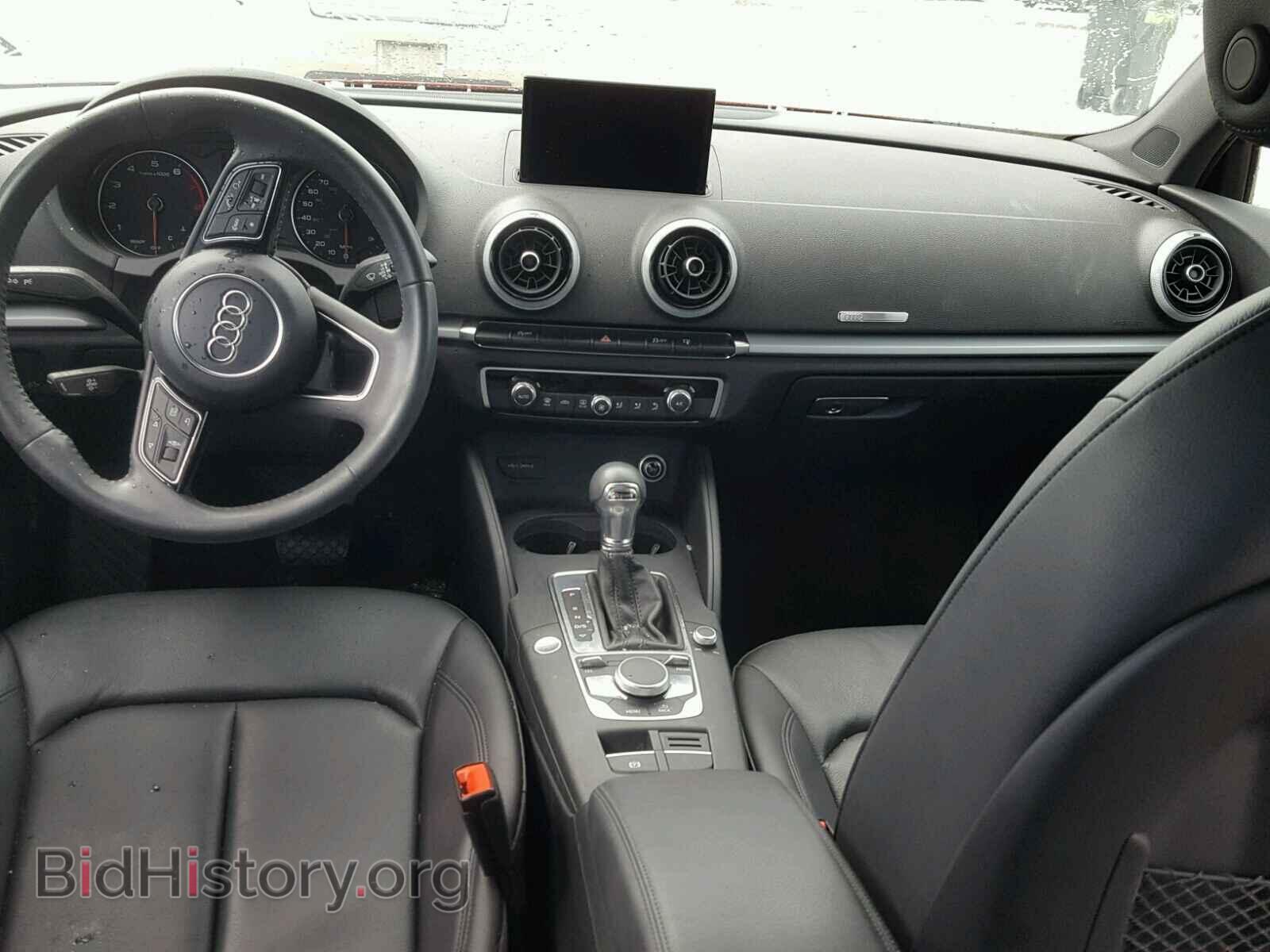 2017 AUDI A3 - VIN: WAUAUGFF9H1045261 - Фото 9