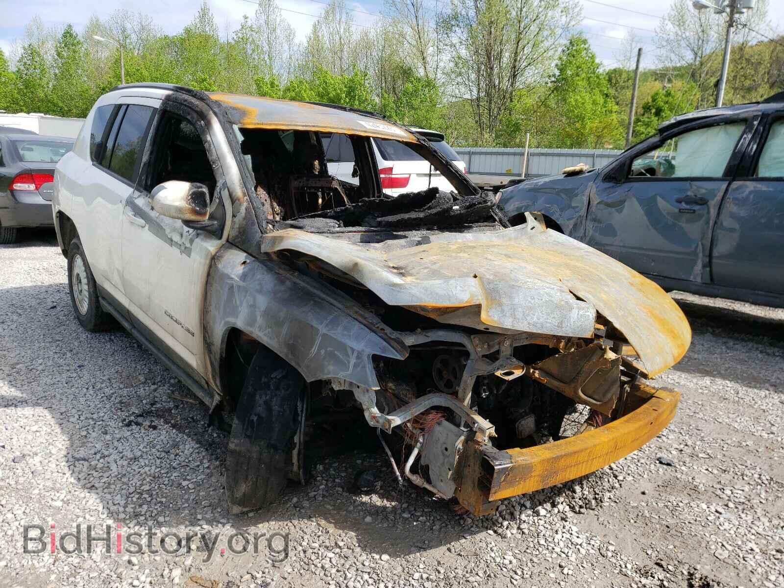 Фотография 1C4NJDEB3FD312139 - JEEP COMPASS 2015