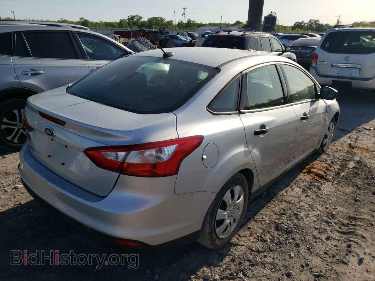 2012 FORD FOCUS - VIN: 1FAHP3E29CL303653 - Photo 4