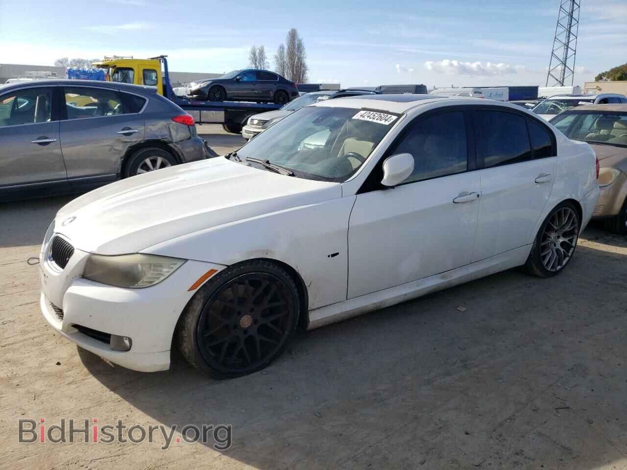 Photo WBAPH535X9A435155 - BMW 3 SERIES 2009