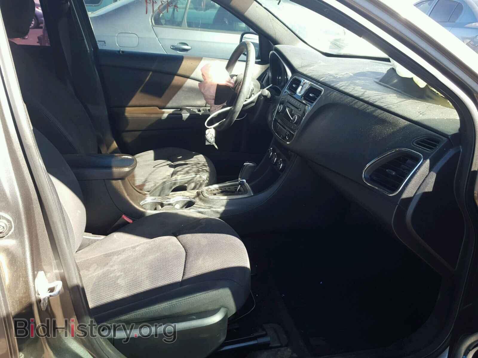 2013 CHRYSLER 200 - VIN: 1C3CCBAB2DN589856 - Фото 5