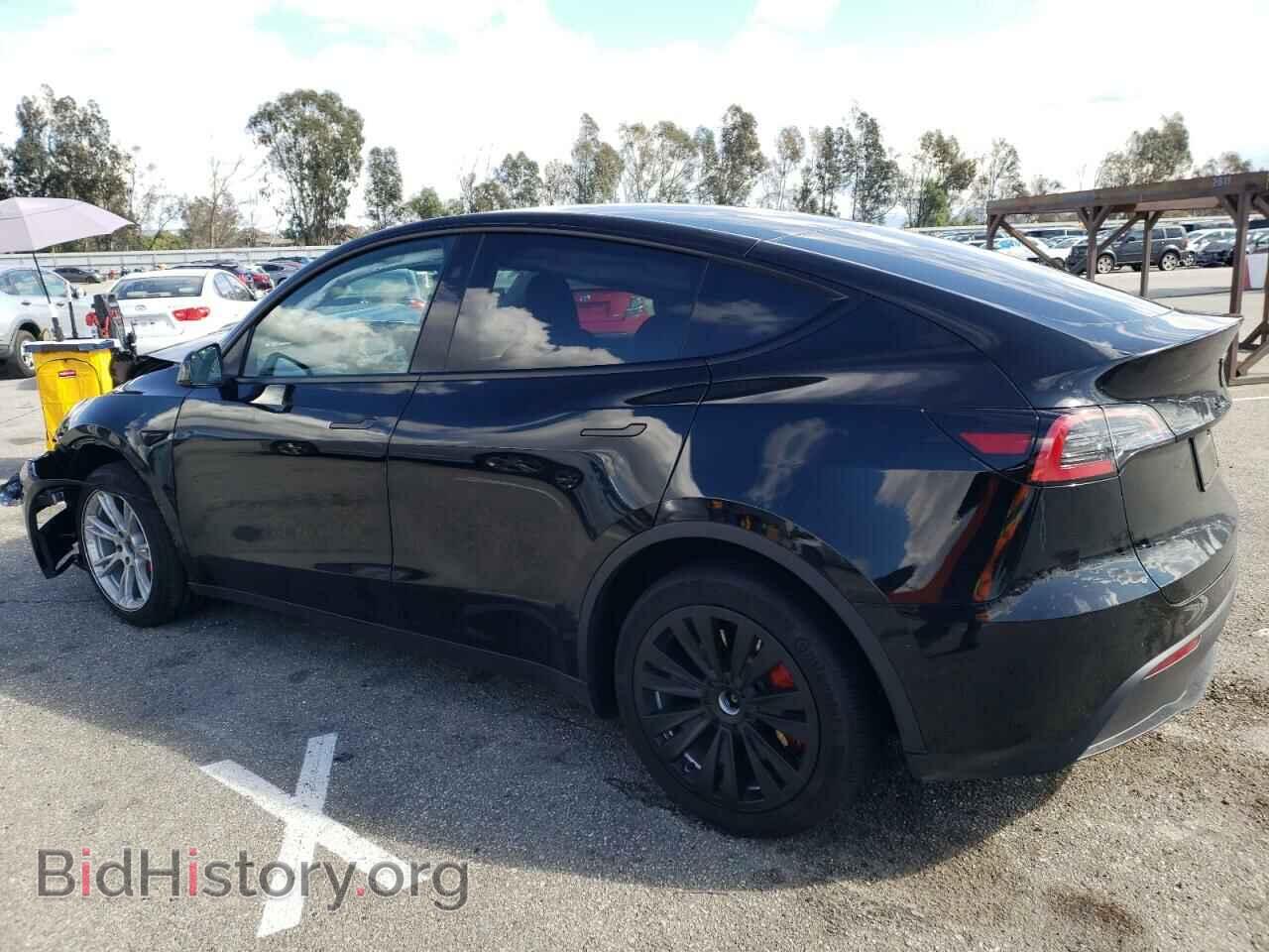 2023 TESLA MODEL Y - VIN: 7SAYGDEE8PF840262 - Фото 2
