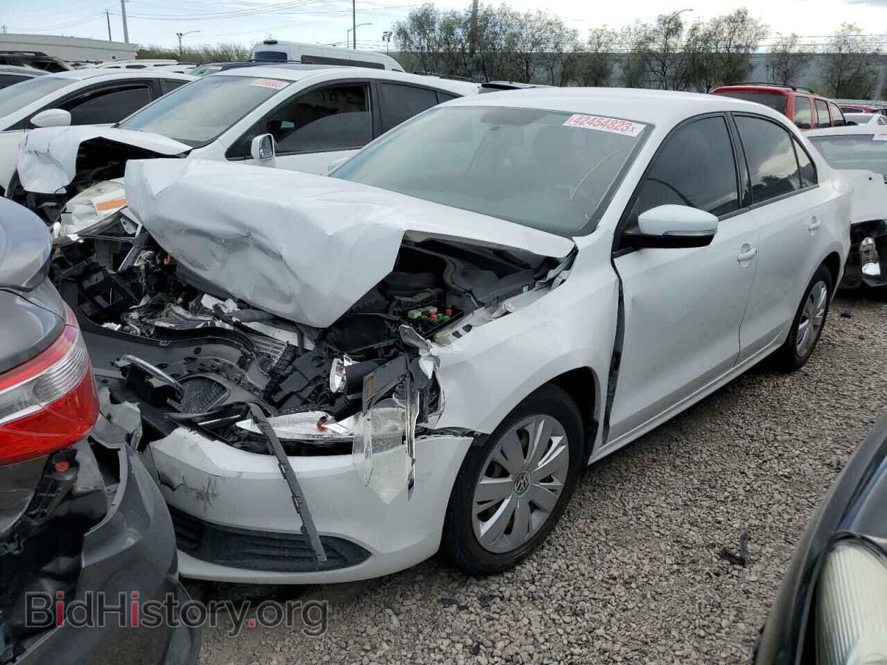 Фотография 3VWD17AJ7EM314096 - VOLKSWAGEN JETTA 2014