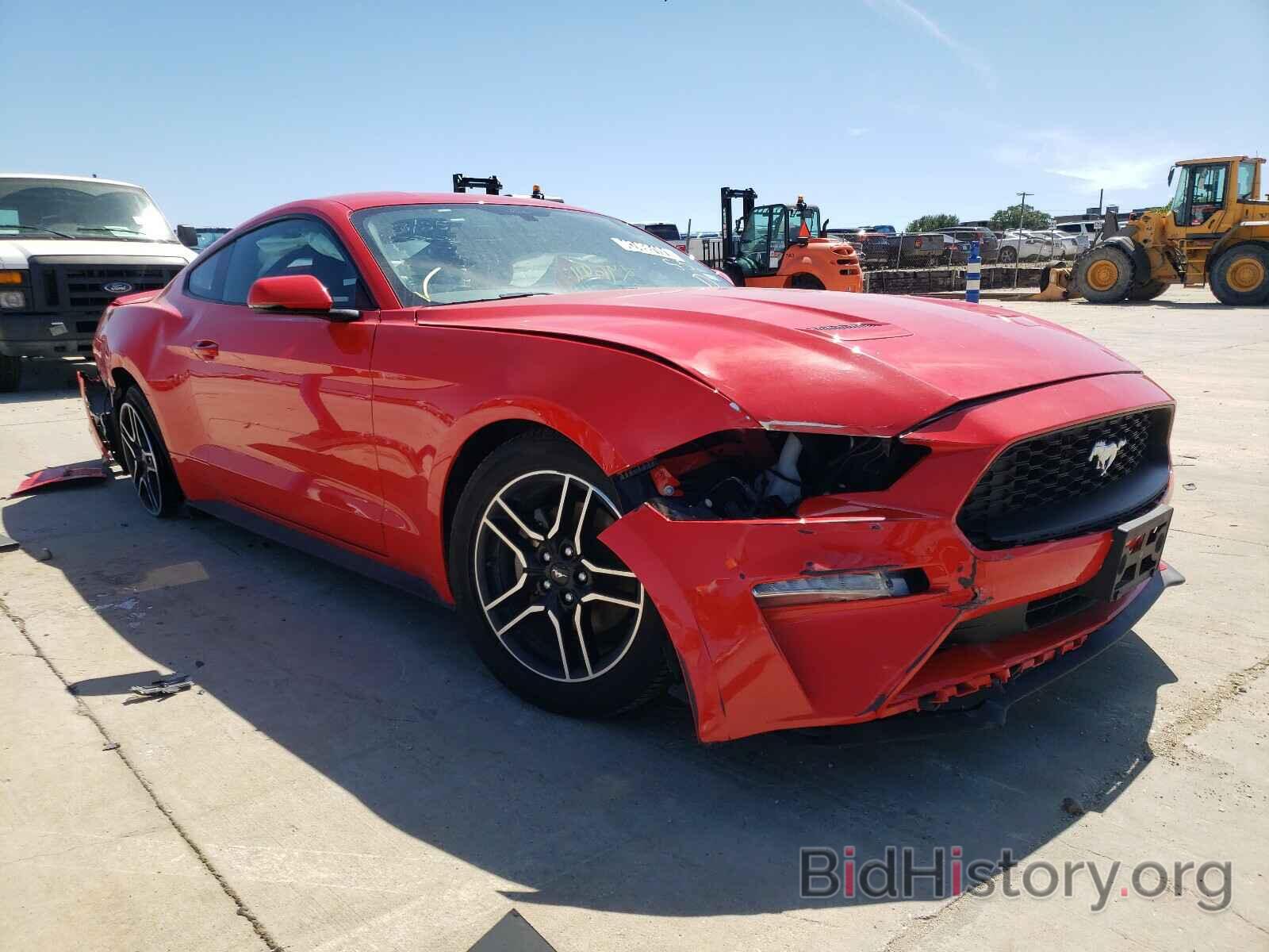 Photo 1FA6P8TH7L5138640 - FORD MUSTANG 2020