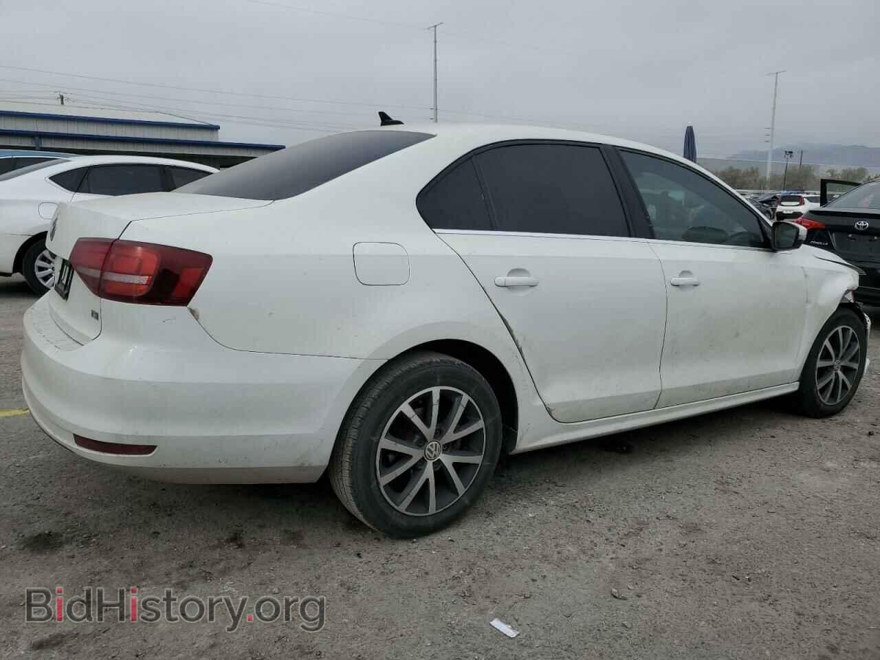 2017 VOLKSWAGEN JETTA - VIN: 3VWDB7AJ8HM277030 - Фото 3