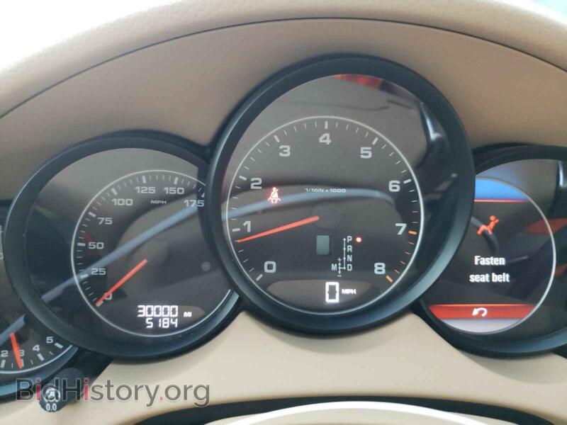 2012 Porsche CAYENNE (VIN WP1AA2A23CLA01108) — photo 6 of 8