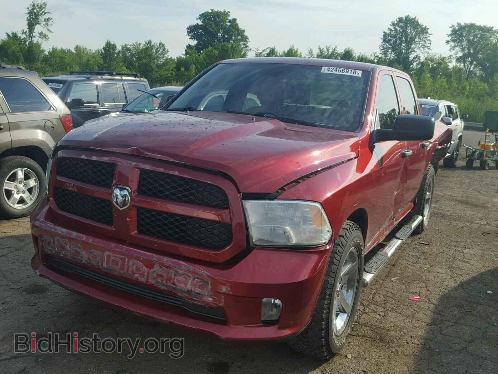 2014 RAM 1500 ST - VIN: 1C6RR7KT4ES471164 - Фото 2