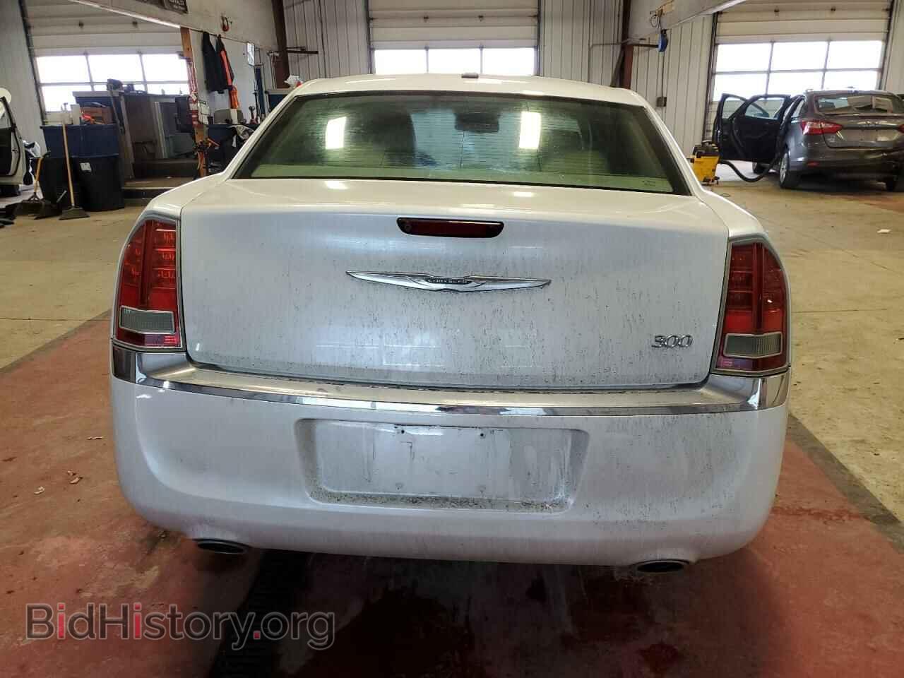 2011 CHRYSLER 300 - VIN: 2C3CA5CG5BH529379 - Фото 6