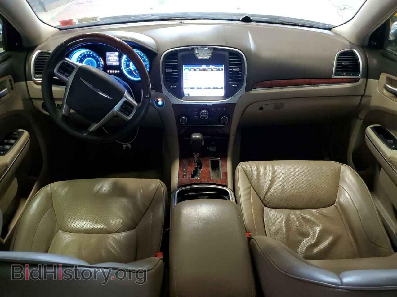 2011 CHRYSLER 300 - VIN: 2C3CA5CG5BH529379 - Фото 8