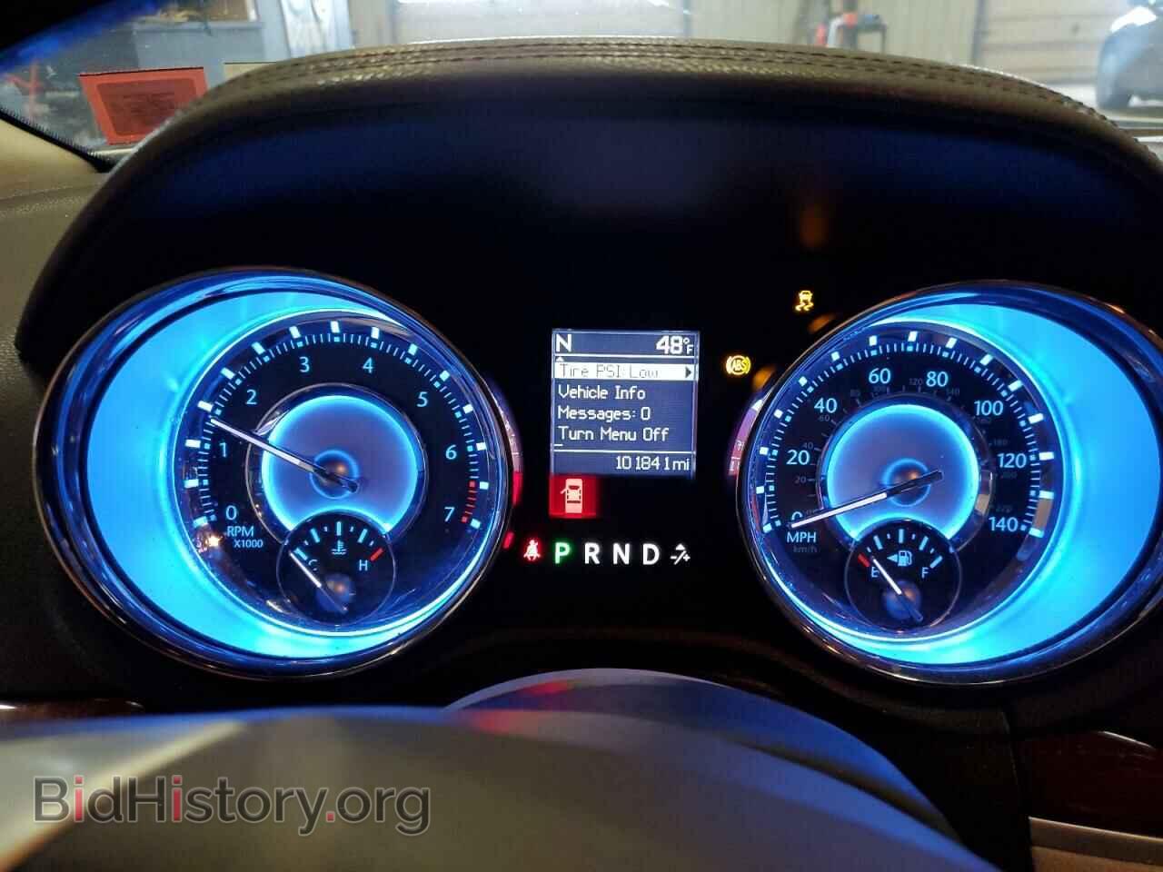 2011 CHRYSLER 300 - VIN: 2C3CA5CG5BH529379 - Фото 9