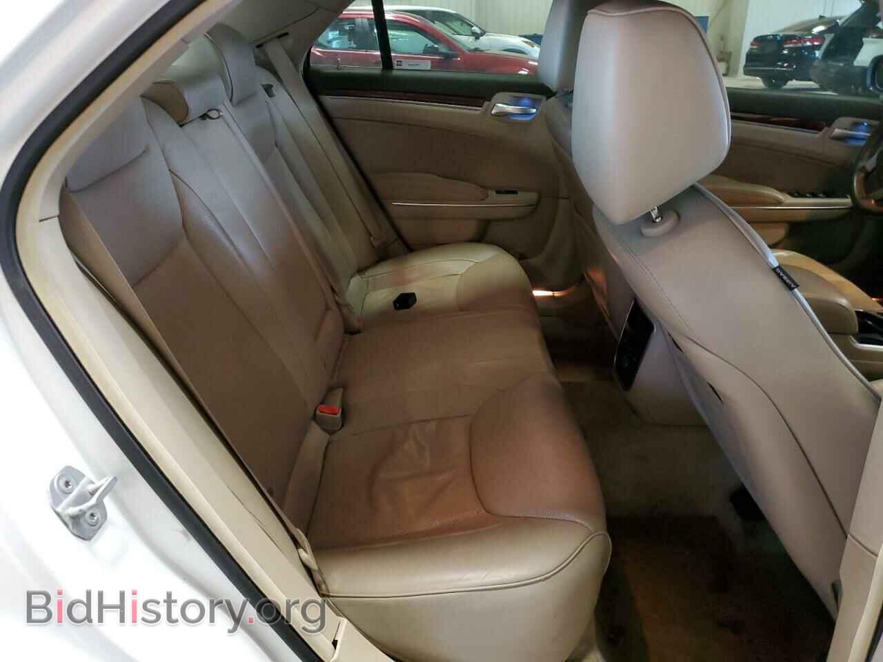 2011 CHRYSLER 300 - VIN: 2C3CA5CG5BH529379 - Фото 10