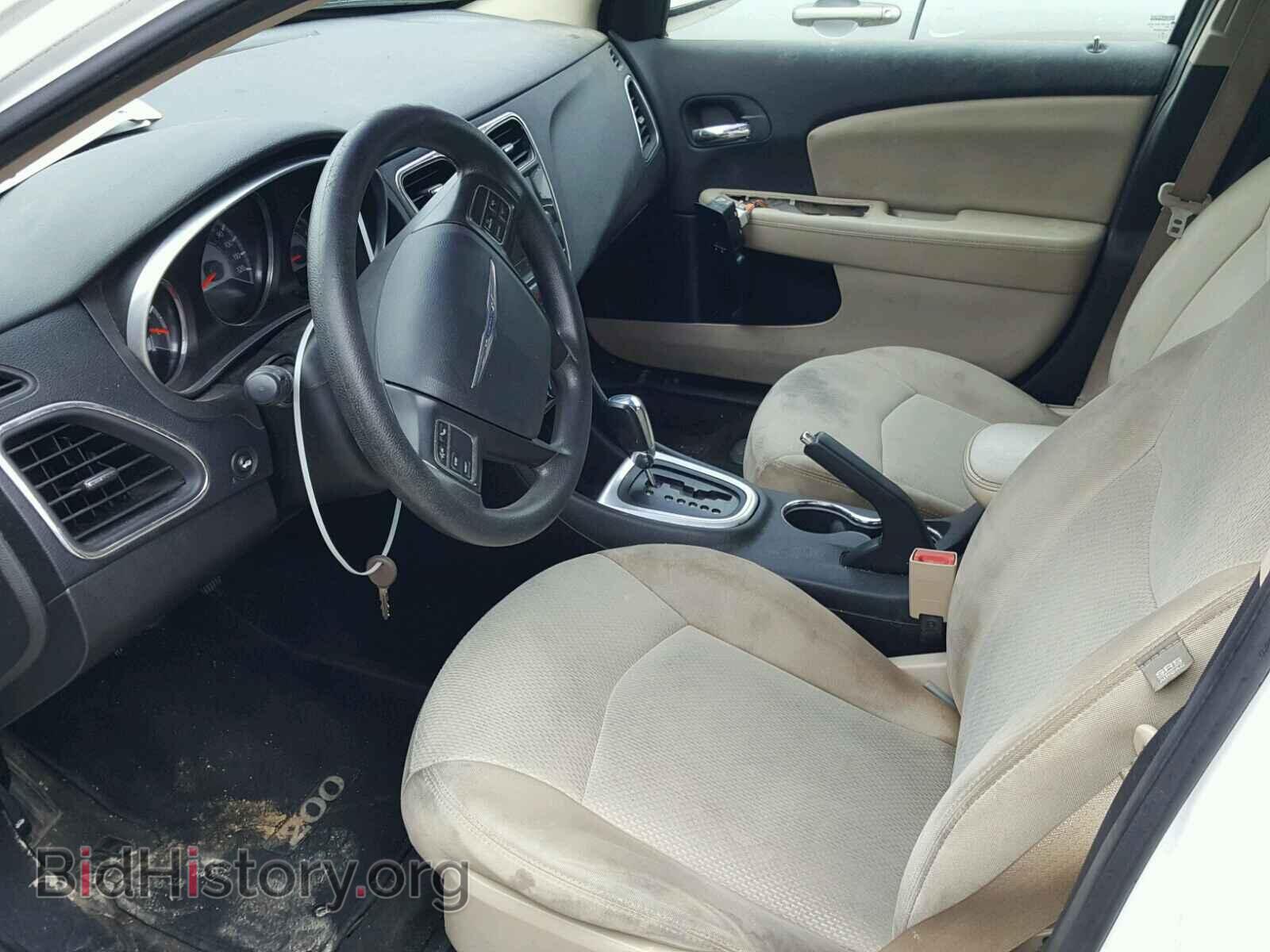 2012 CHRYSLER 200 - VIN: 1C3CCBAB2CN108437 - Фото 5