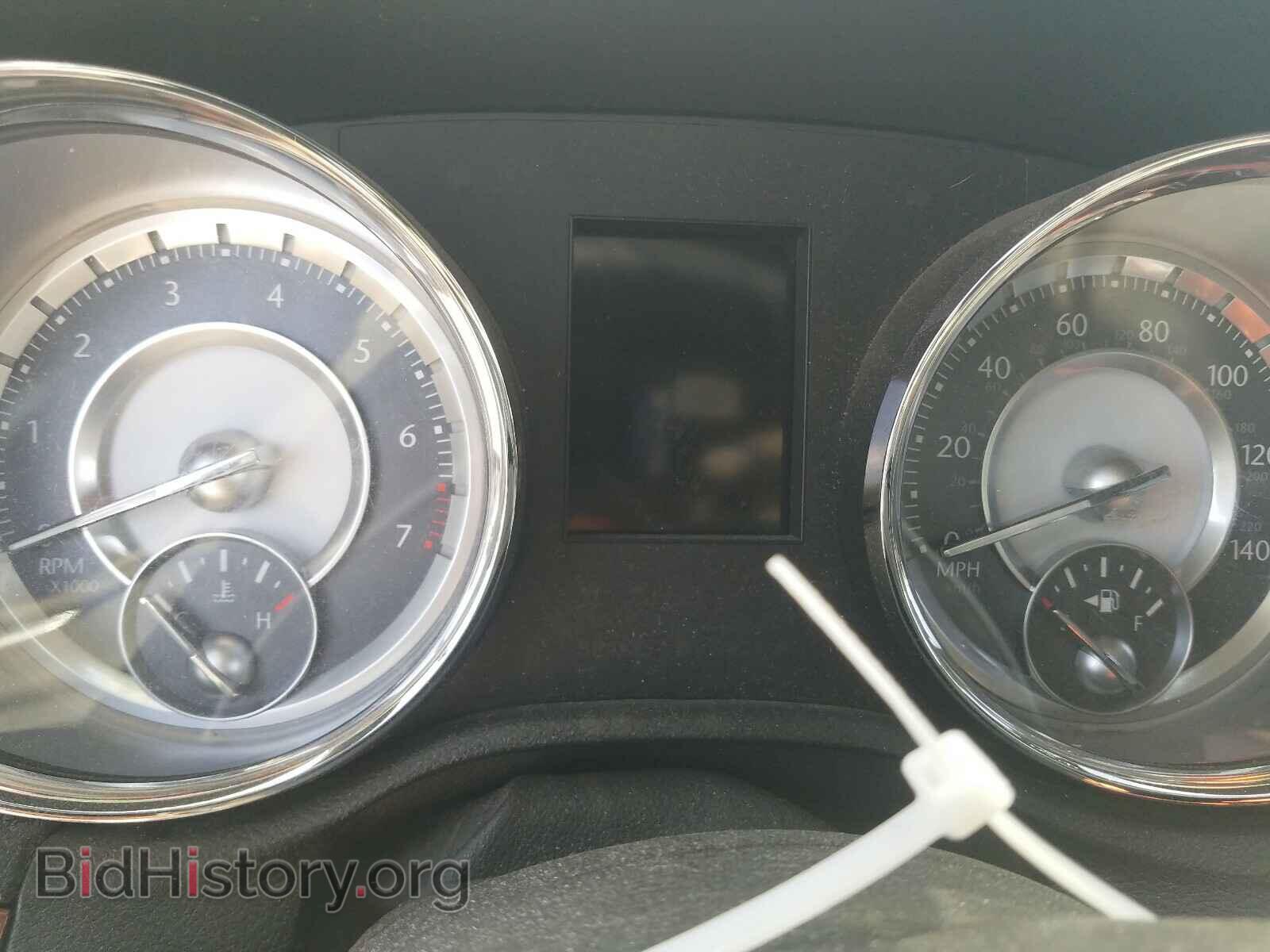 2014 CHRYSLER 300 - VIN: 2C3CCAAG8EH320888 - Фото 8