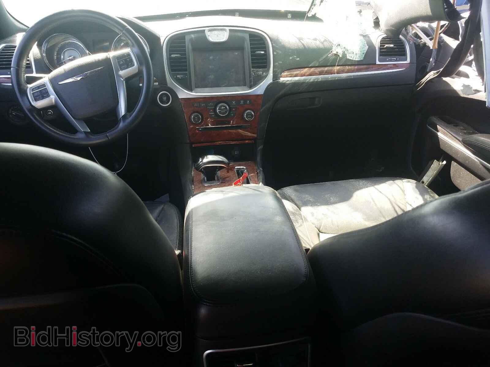 2014 CHRYSLER 300 - VIN: 2C3CCAAG8EH320888 - Фото 9