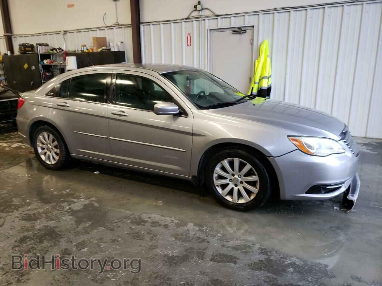 2013 CHRYSLER 200 - VIN: 1C3CCBBB1DN721746 - Photo 4