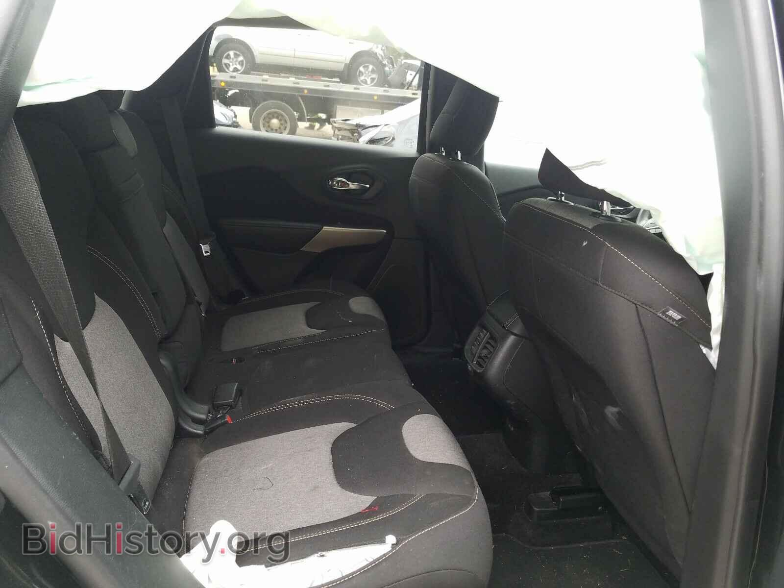 2018 JEEP CHEROKEE - VIN: 1C4PJMCB9JD572081 - Фото 6