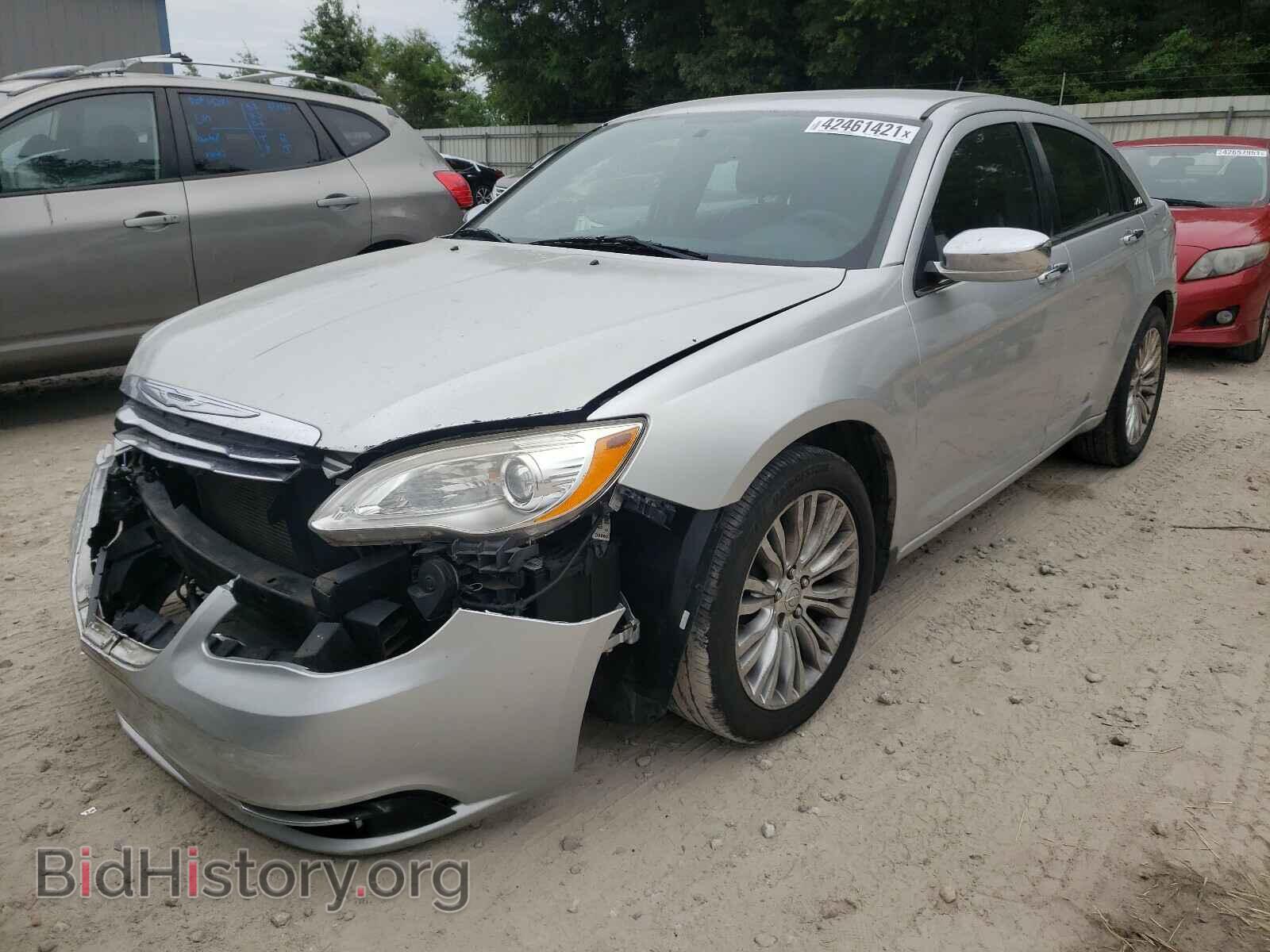 2012 CHRYSLER 200 - VIN: 1C3CCBCG8CN161264 - Фото 2