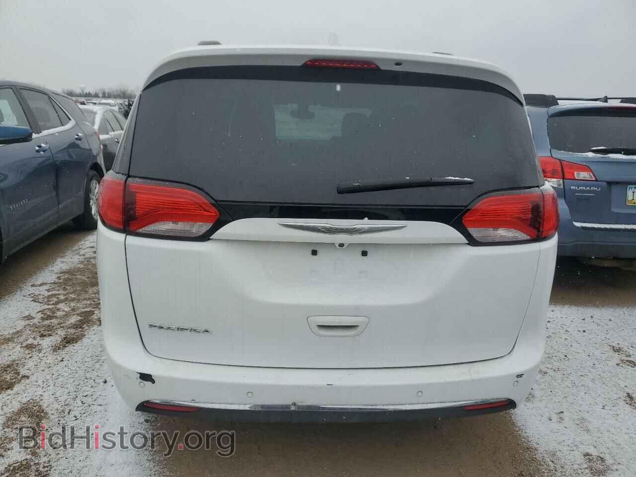 2017 CHRYSLER PACIFICA - VIN: 2C4RC1BGXHR613694 - Фото 6