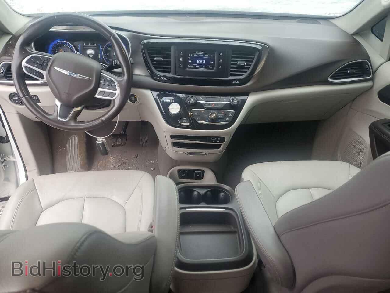 2017 CHRYSLER PACIFICA - VIN: 2C4RC1BGXHR613694 - Фото 8