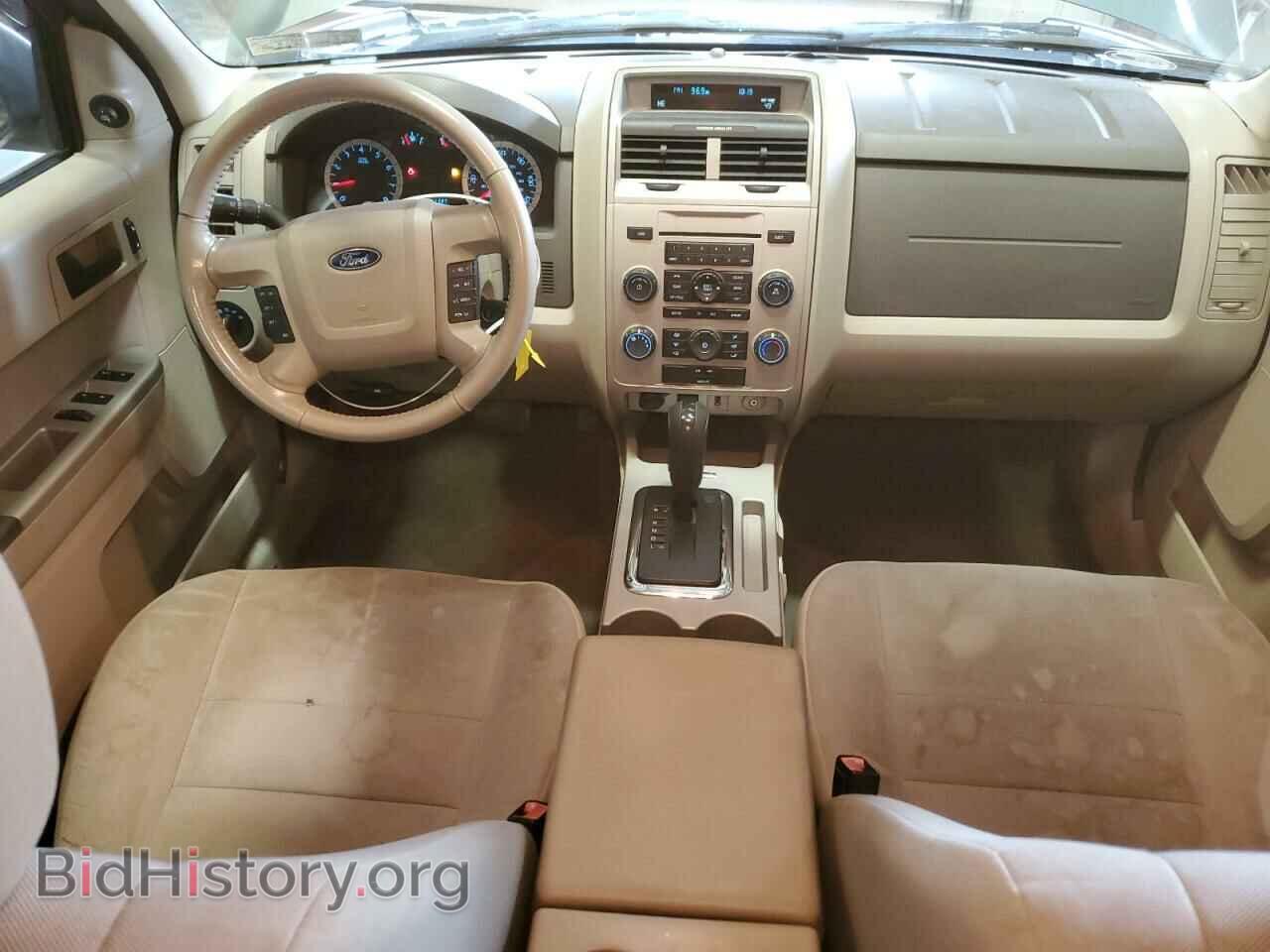 2011 FORD ESCAPE - VIN: 1FMCU9DG2BKA05667 - Фото 8