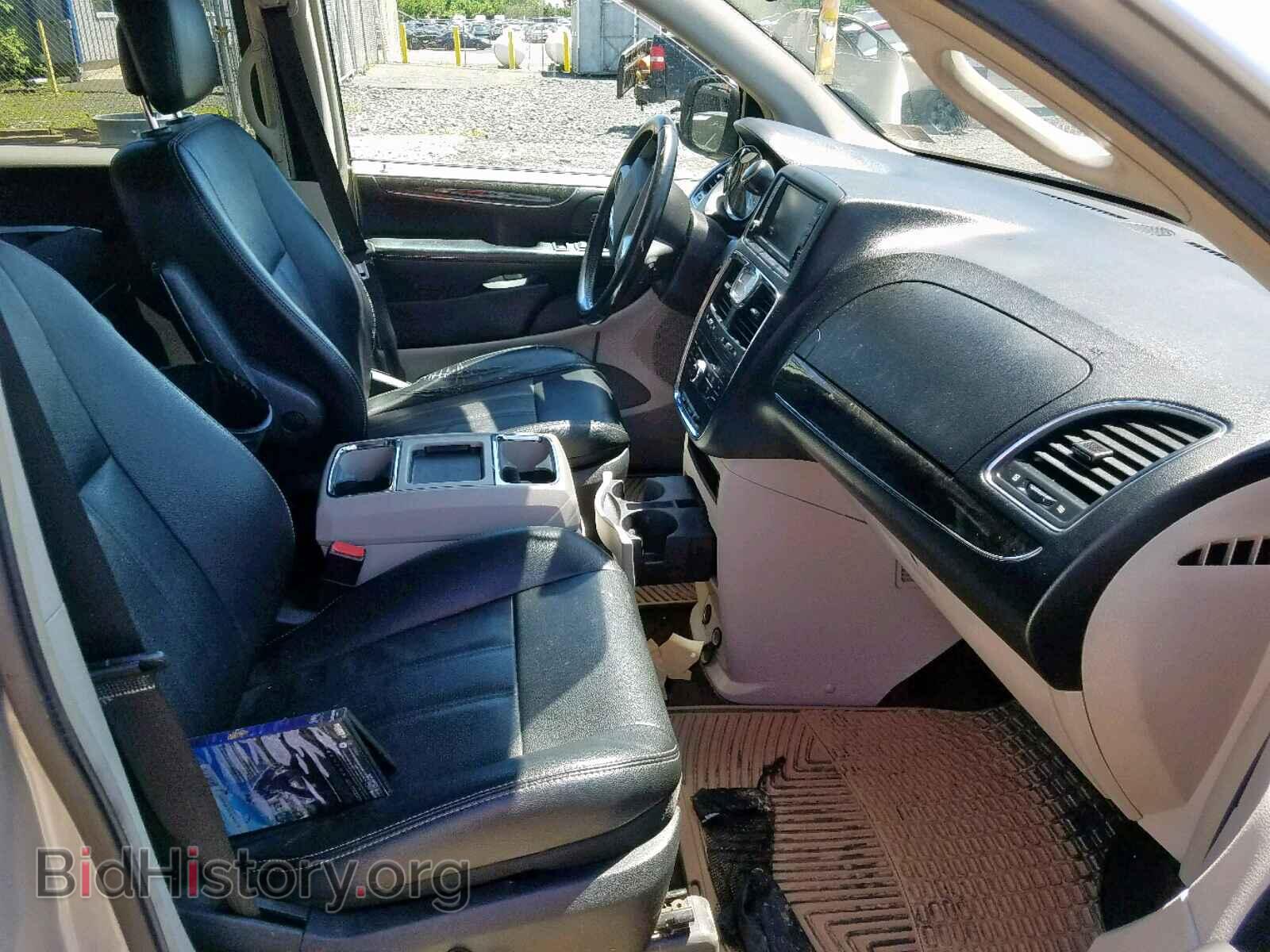 2012 CHRYSLER TOWN & COU - VIN: 2C4RC1BG5CR172551 - Фото 5
