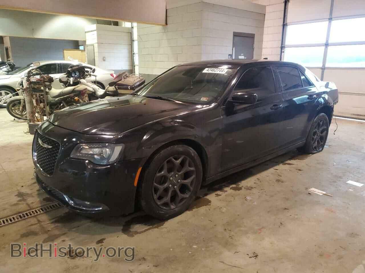 Фотография 2C3CCAGG3KH632118 - CHRYSLER 300 2019