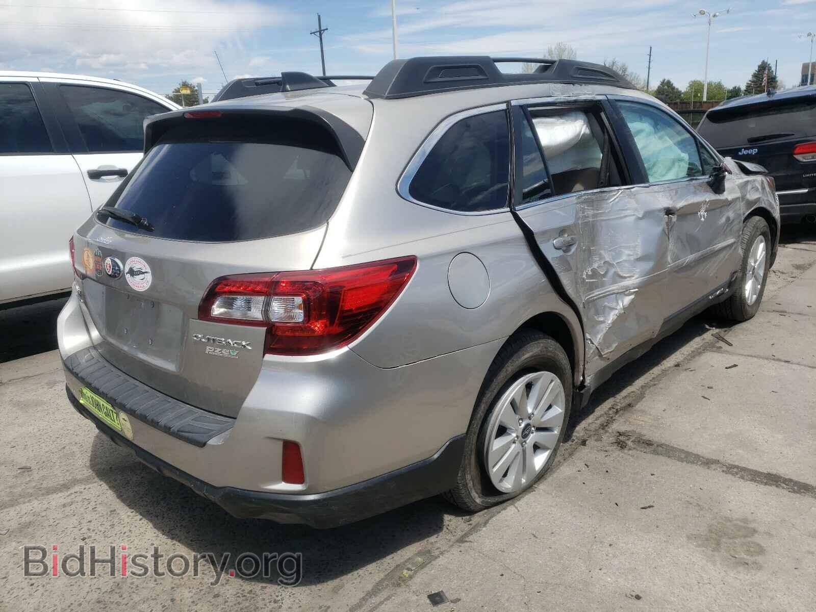 2017 SUBARU OUTBACK - VIN: 4S4BSADC1H3240693 - Фото 4
