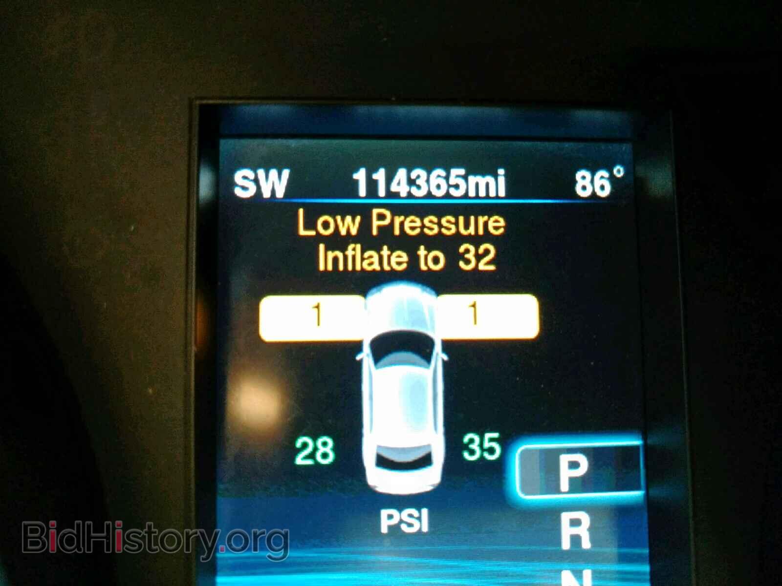 2013 CHRYSLER 300 - VIN: 2C3CCAFJ1DH516965 - Фото 8