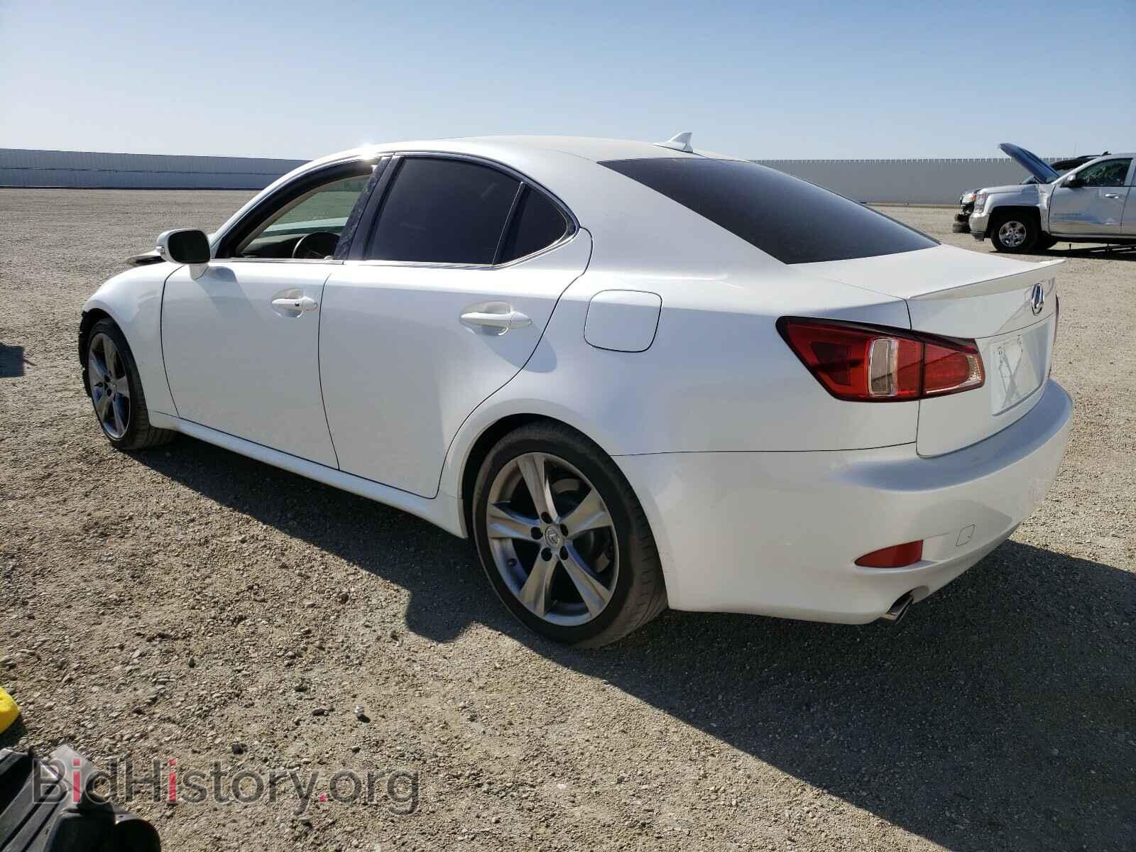 2011 LEXUS IS - VIN: JTHBF5C21B5147062 - Фото 3