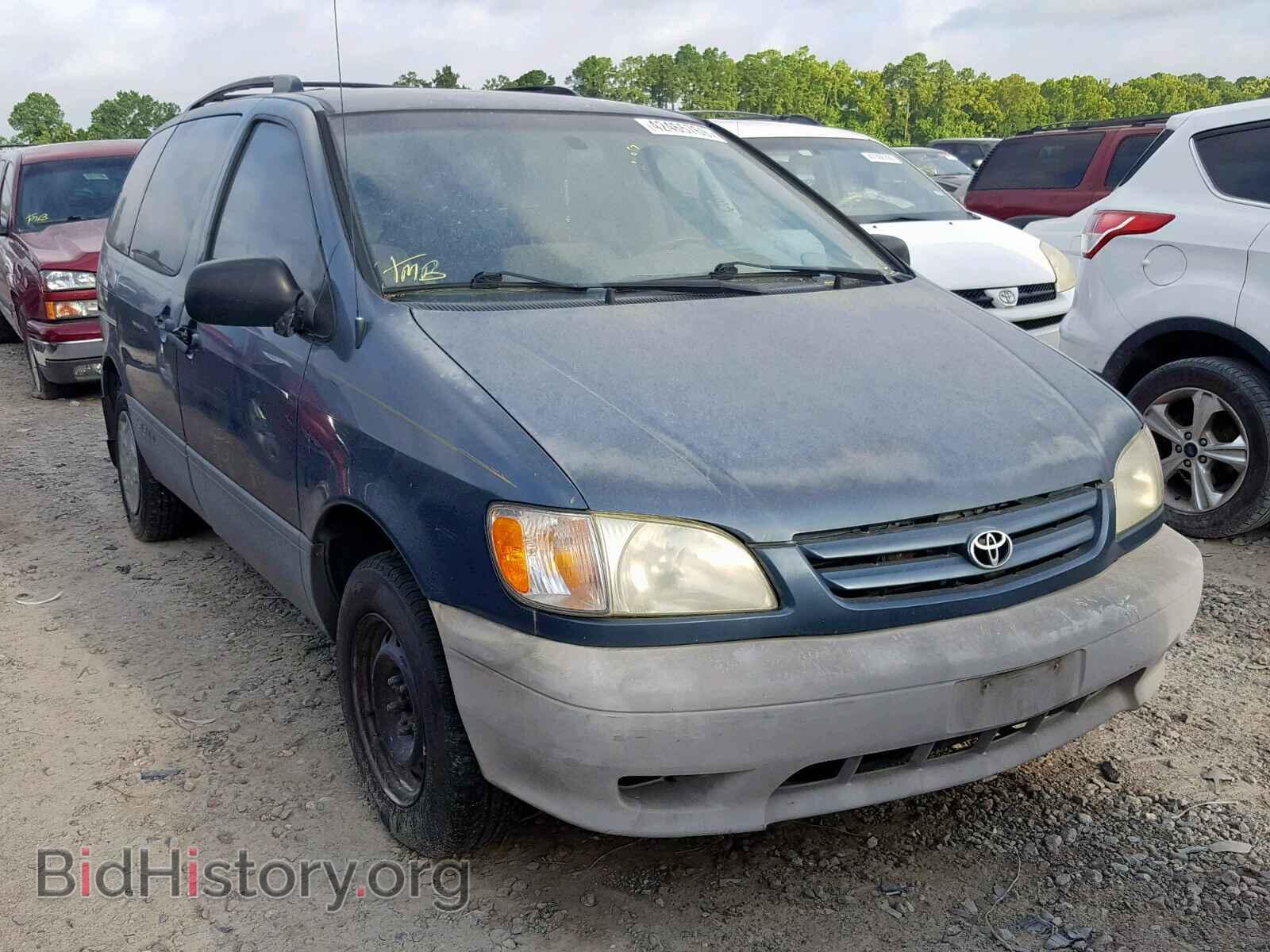 Photo 4T3ZF19C03U535354 - TOYOTA SIENNA CE 2003
