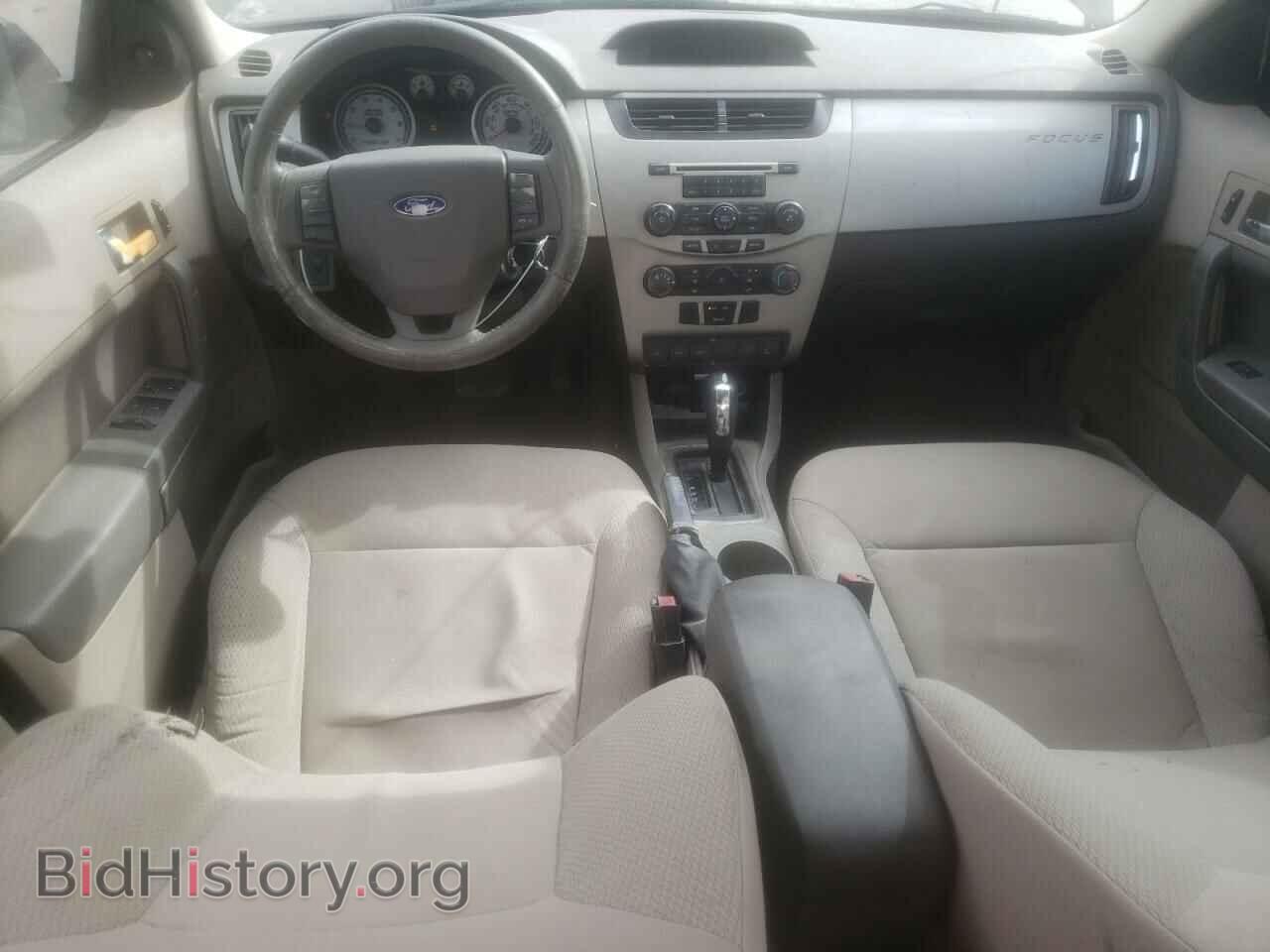 2008 FORD FOCUS - VIN: 1FAHP35N38W242199 - Фото 8