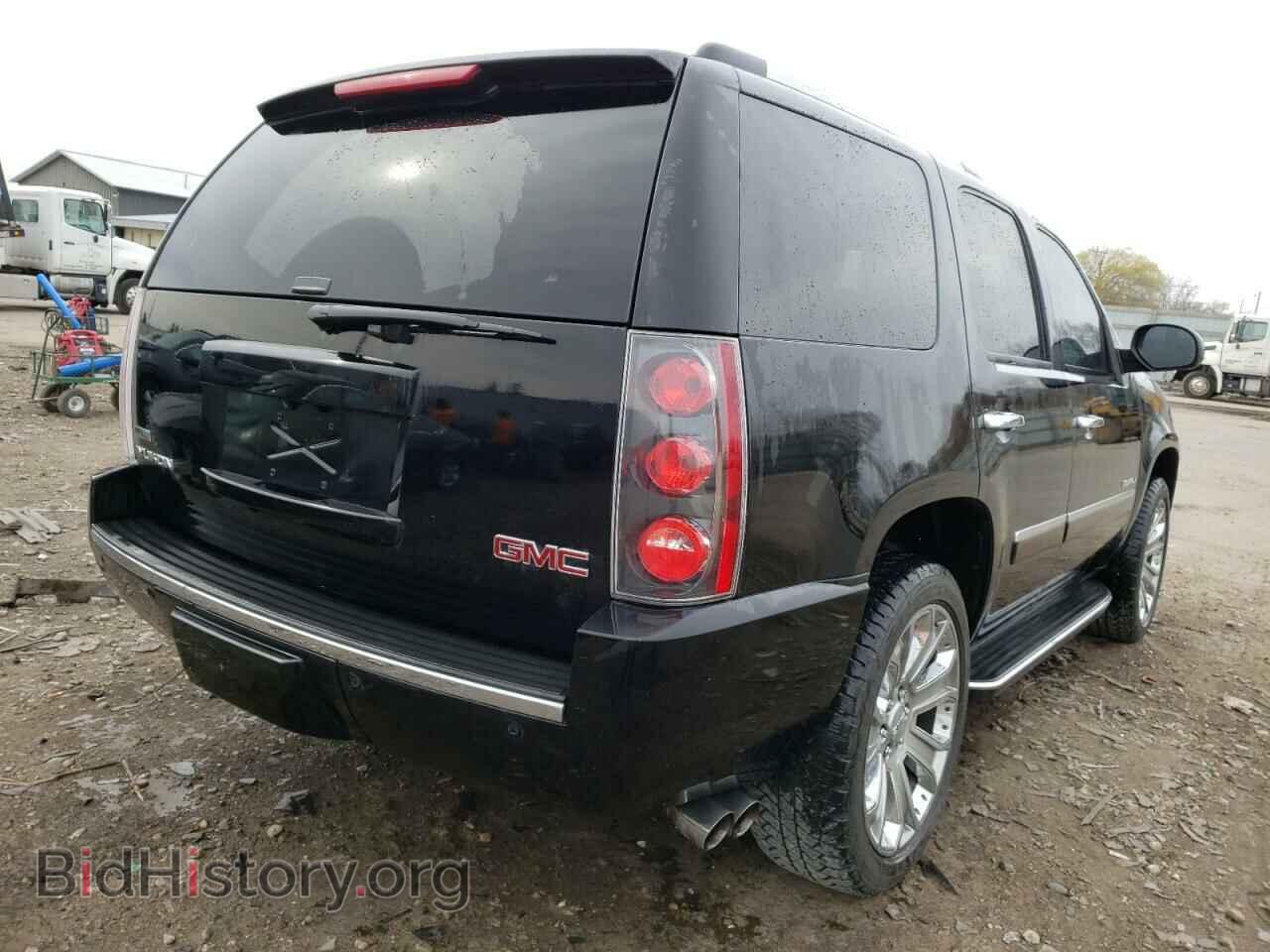 2011 GMC YUKON - VIN: 1GKS2EEF0BR248152 - Фото 4