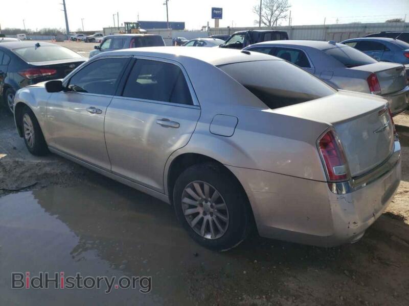 2012 Chrysler 300 (VIN 2C3CCAAG5CH104879) — photo 2 of 12