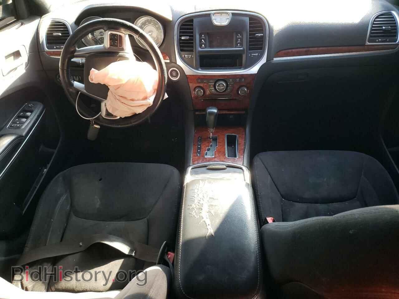 2012 CHRYSLER 300 - VIN: 2C3CCAAG5CH104879 - Фото 8