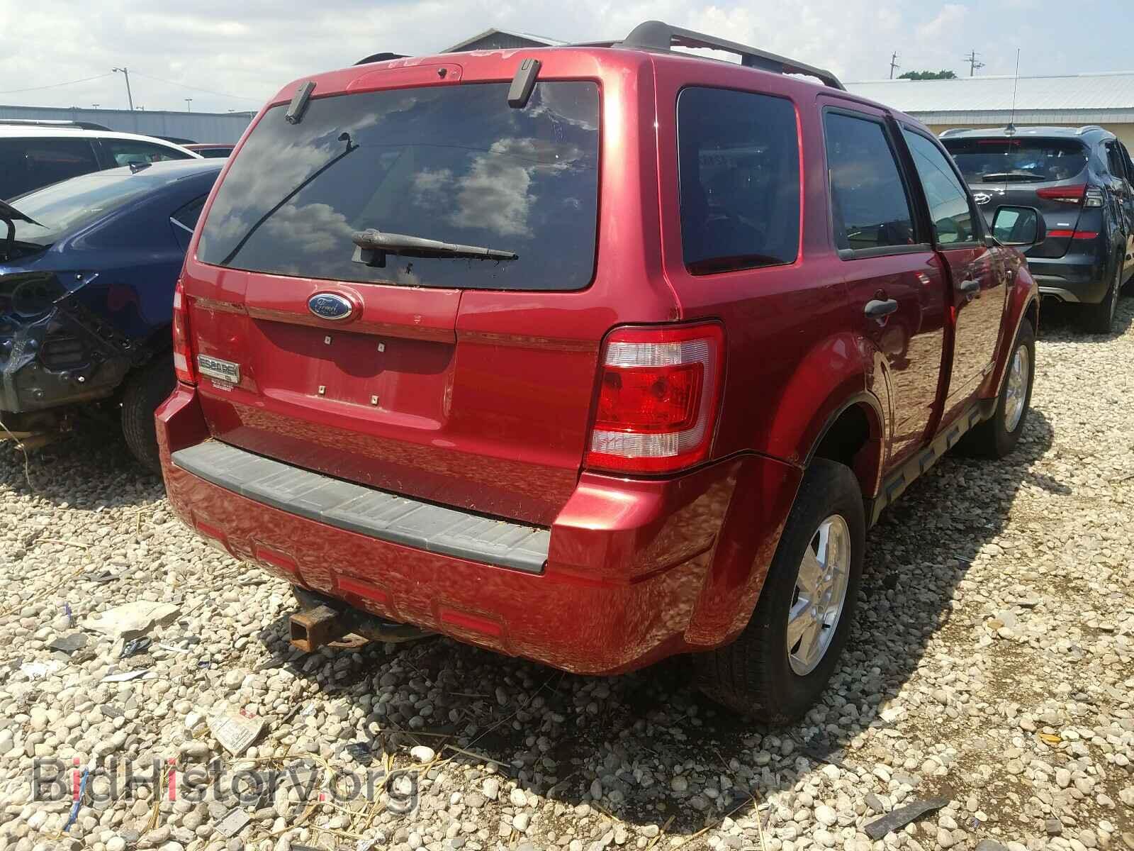 2008 FORD ESCAPE - VIN: 1FMCU03108KD41402 - Фото 4